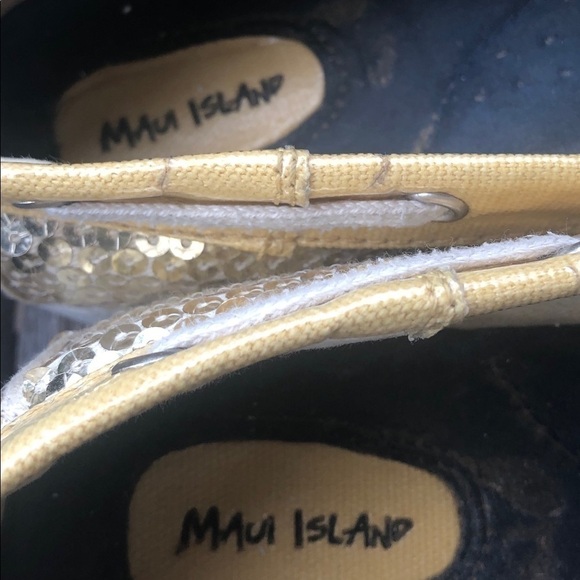 🎈3/$25🎈Maui Island yellow sequins loafers - Picture 7 of 7